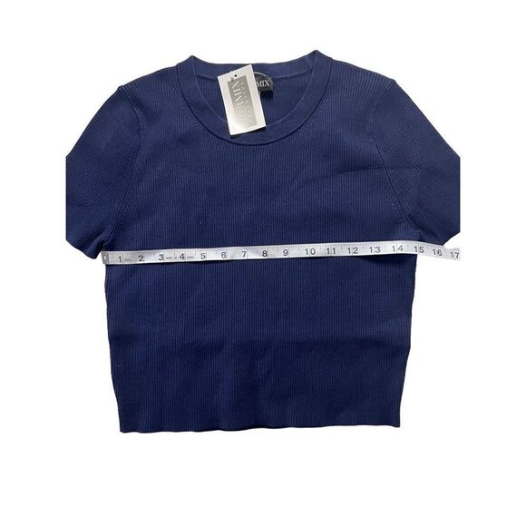 Intermix Women's Navy Crew Neck Katya Rib Knit Short Sleeve Crop Top Size L NWT - Picture 3 of 7